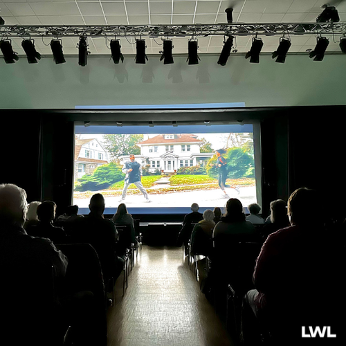 In der Neuen Aula Belecke fand die besondere Kinovorführung zur Bipolaren Störung statt. Bild: LWL/Enrica Gore