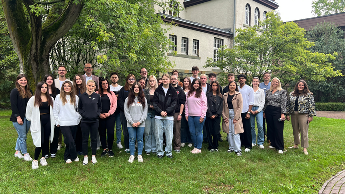 Gruppenbild Kursstart 25