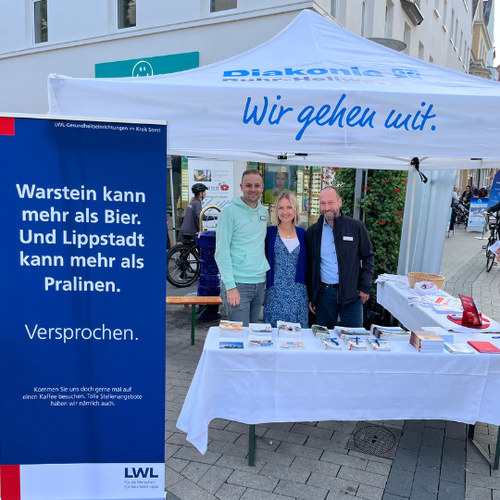 Moritz Berhorst, Judith Marke und Rainer Schorlau standen für Fragen bereit (Foto: Reservistenkameradschaft Lippstadt e.V.)